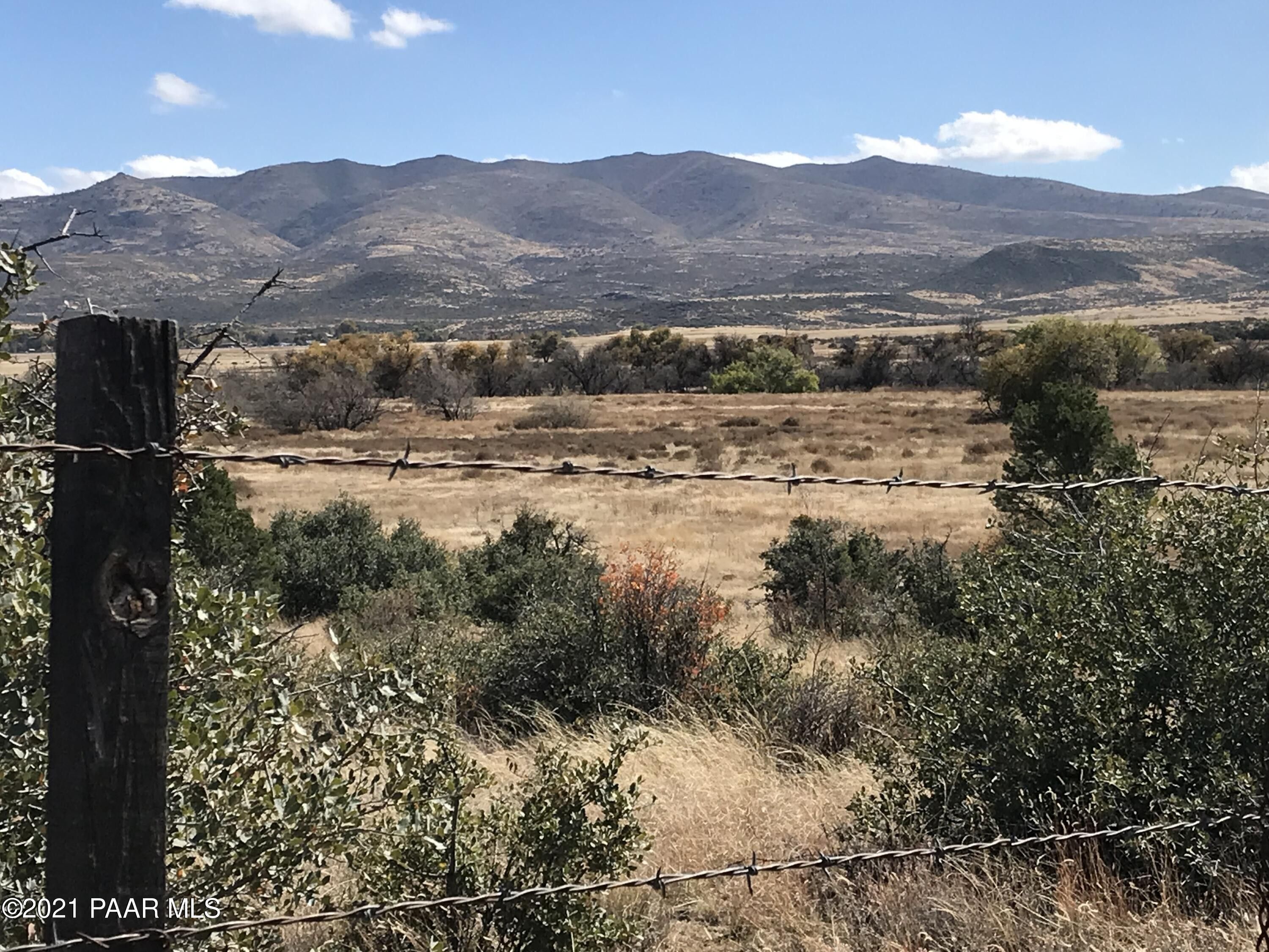 2.13 Acres, 18451 S Peeples Valley Road, Peeples Valley, AZ 86332