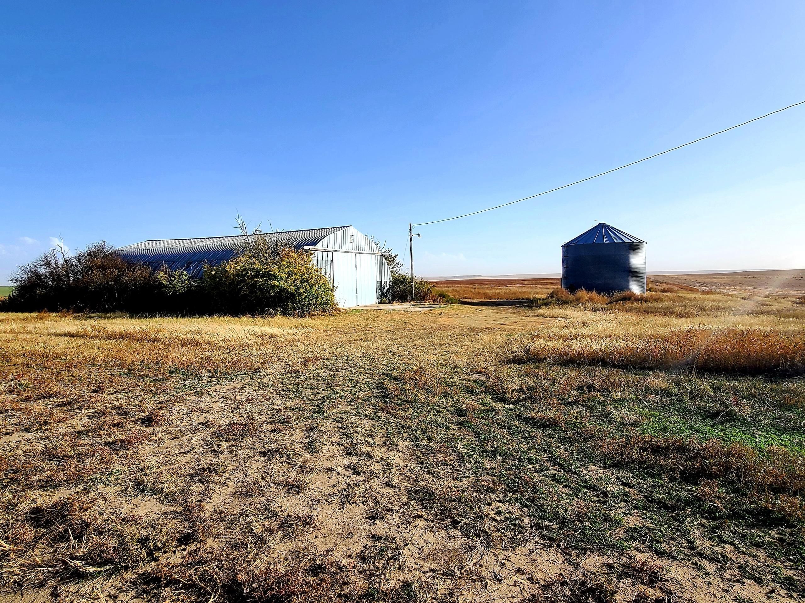 2001 INDIAN RD LotWp001, Winona, KS 67764 Land and Farm