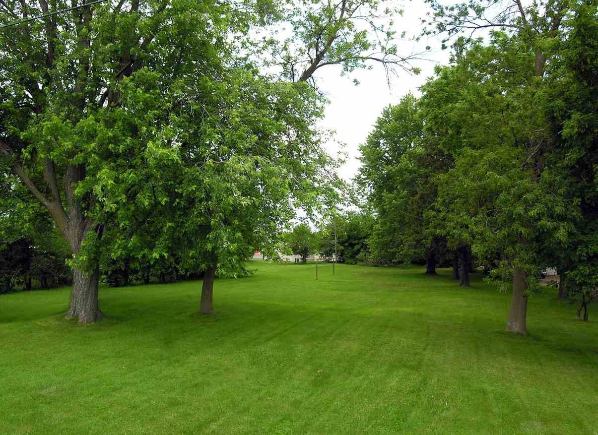 0.48 Acres, 1644 RIPON Place, Oshkosh, WI 54902 Land and Farm