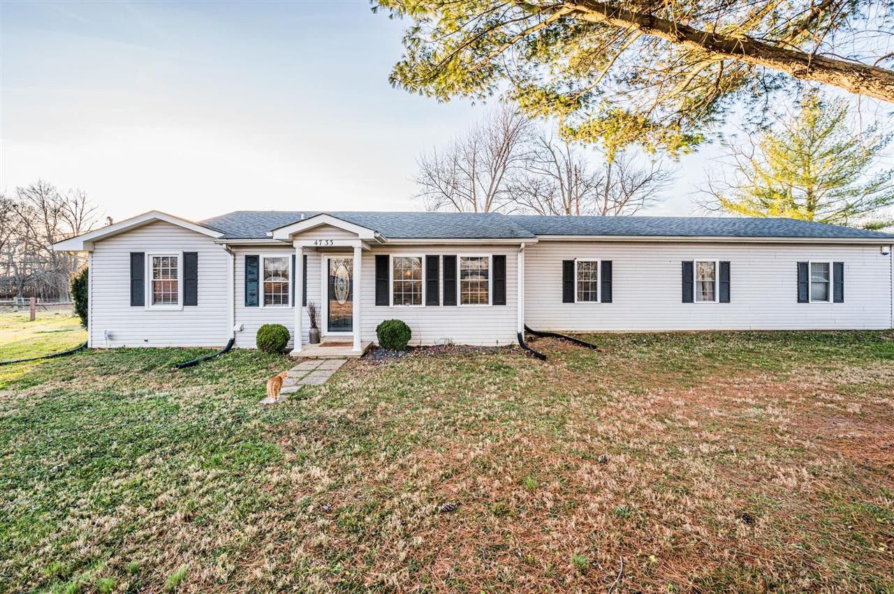 3.68 Acres, 4733 & 4753 Old Petros Woodburn Road, Woodburn, KY 42170