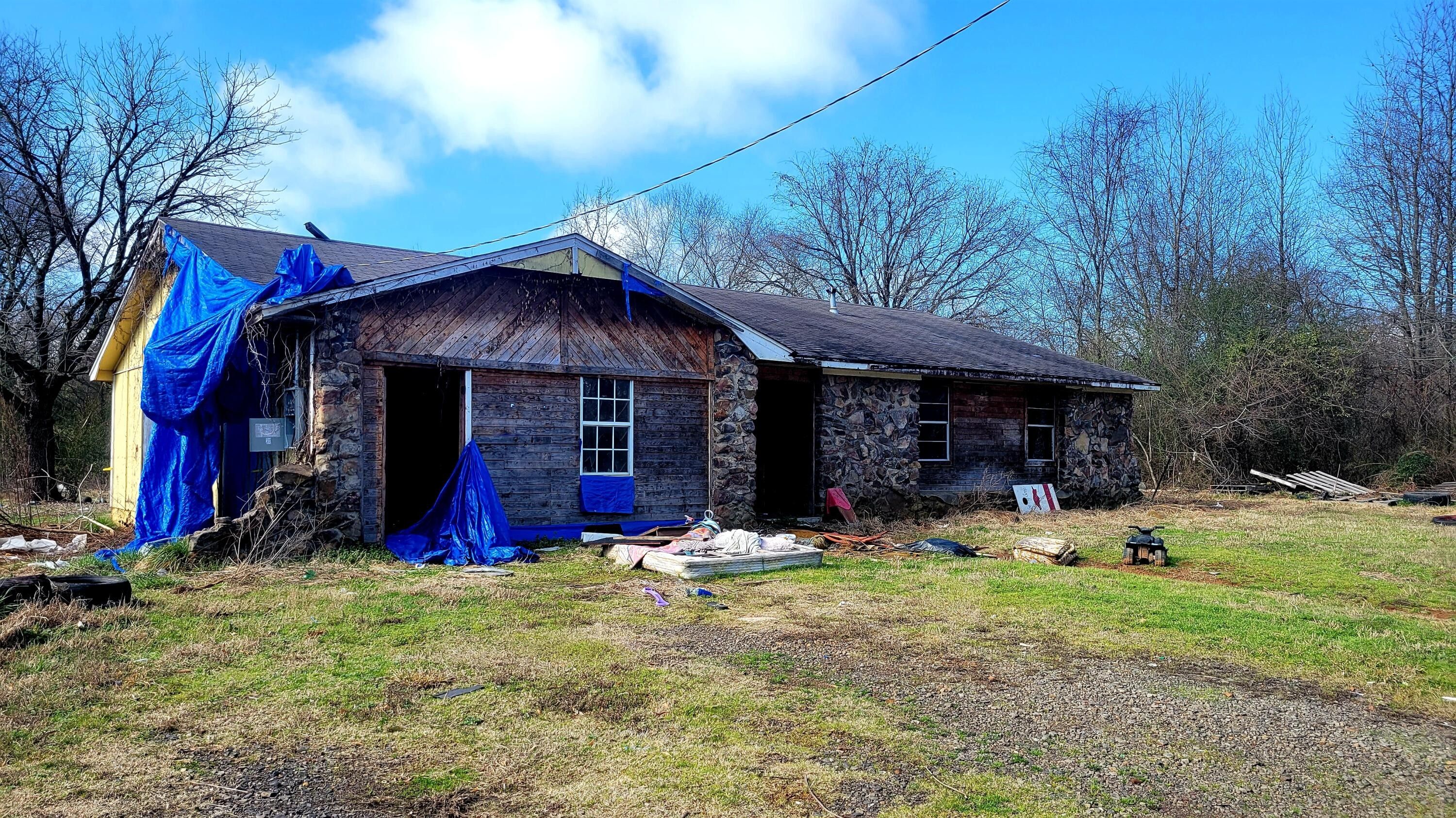 10 Acres, 728 Old Hwy 10, Ola, AR 72853 Land and Farm