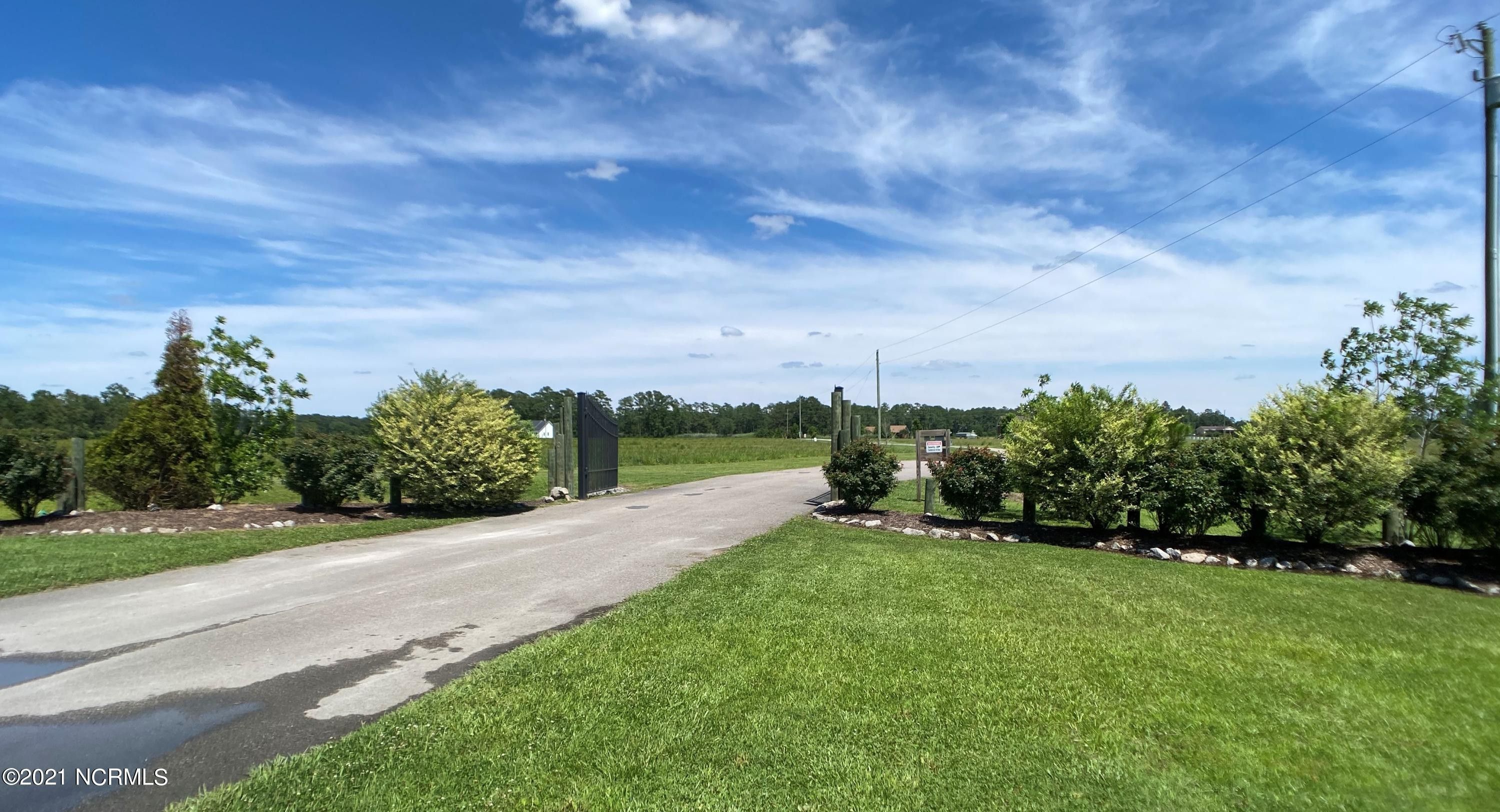 1.55 Acres, 0 N Pointe Drive, Belhaven, NC 27810 Land and Farm