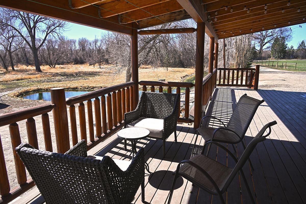 9874 US Highway 212, Joliet, MT 59041 Land and Farm