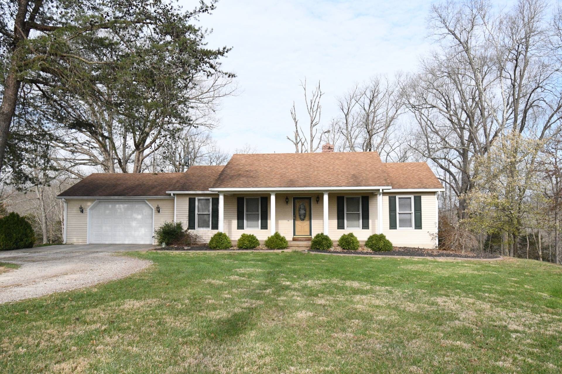 8.63 Acres, 7727 Loretto Road, Loretto, KY 40037 Land and Farm