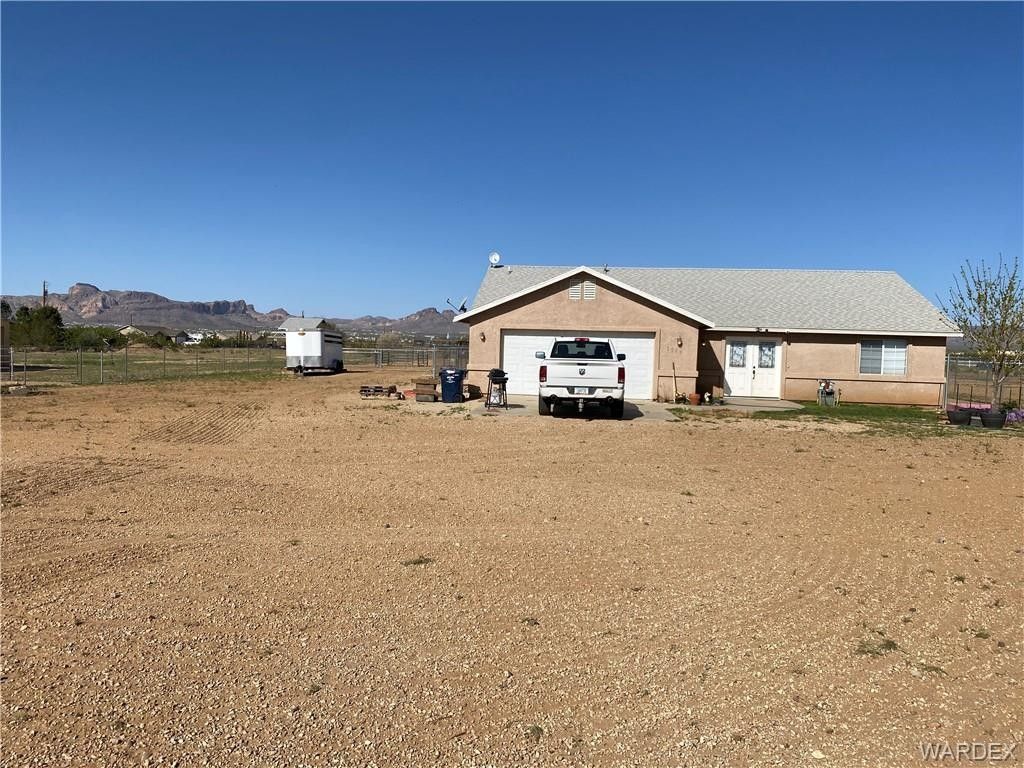 1.18 Acres, 1009 S Teddy Roosevelt Road, Golden Valley, AZ 86413 Land