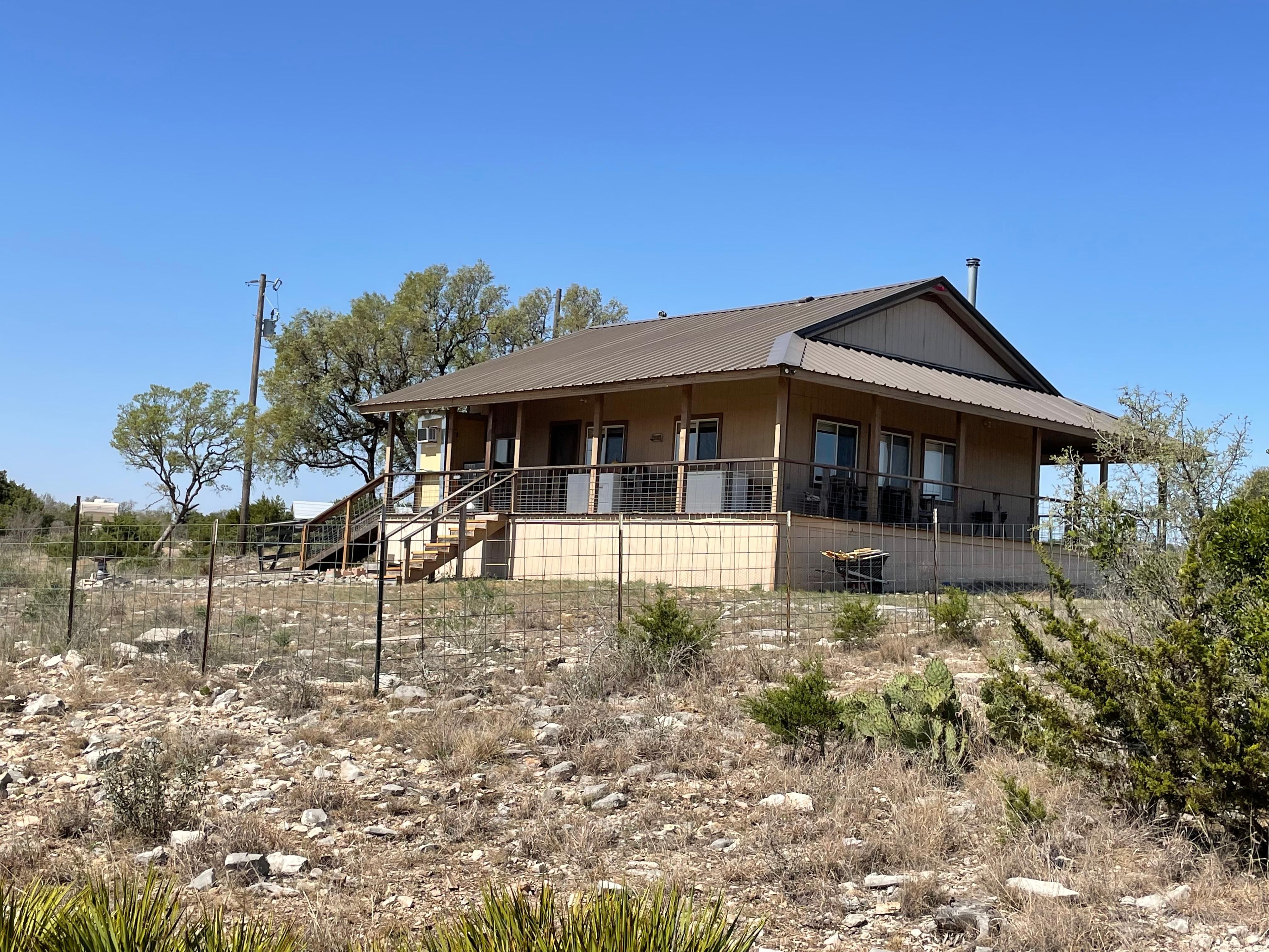 111 acres in Rocksprings, TX, 78880 Land and Farm