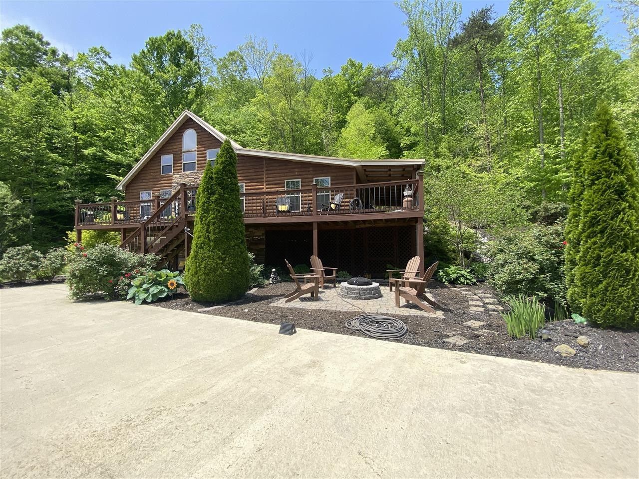 10 Acres, 1695 Flatwoods Road, Nancy, KY 42544 Land and Farm