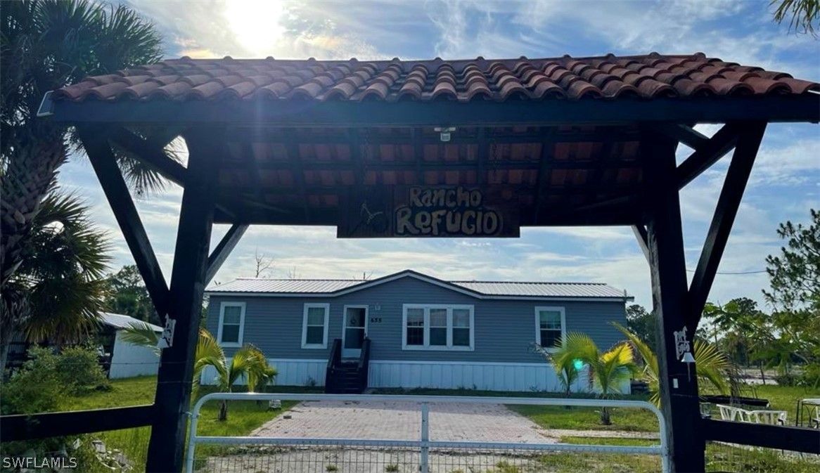 1.31 Acres, 655 E Paso Fino Circle, Clewiston, FL 33440 Land and Farm