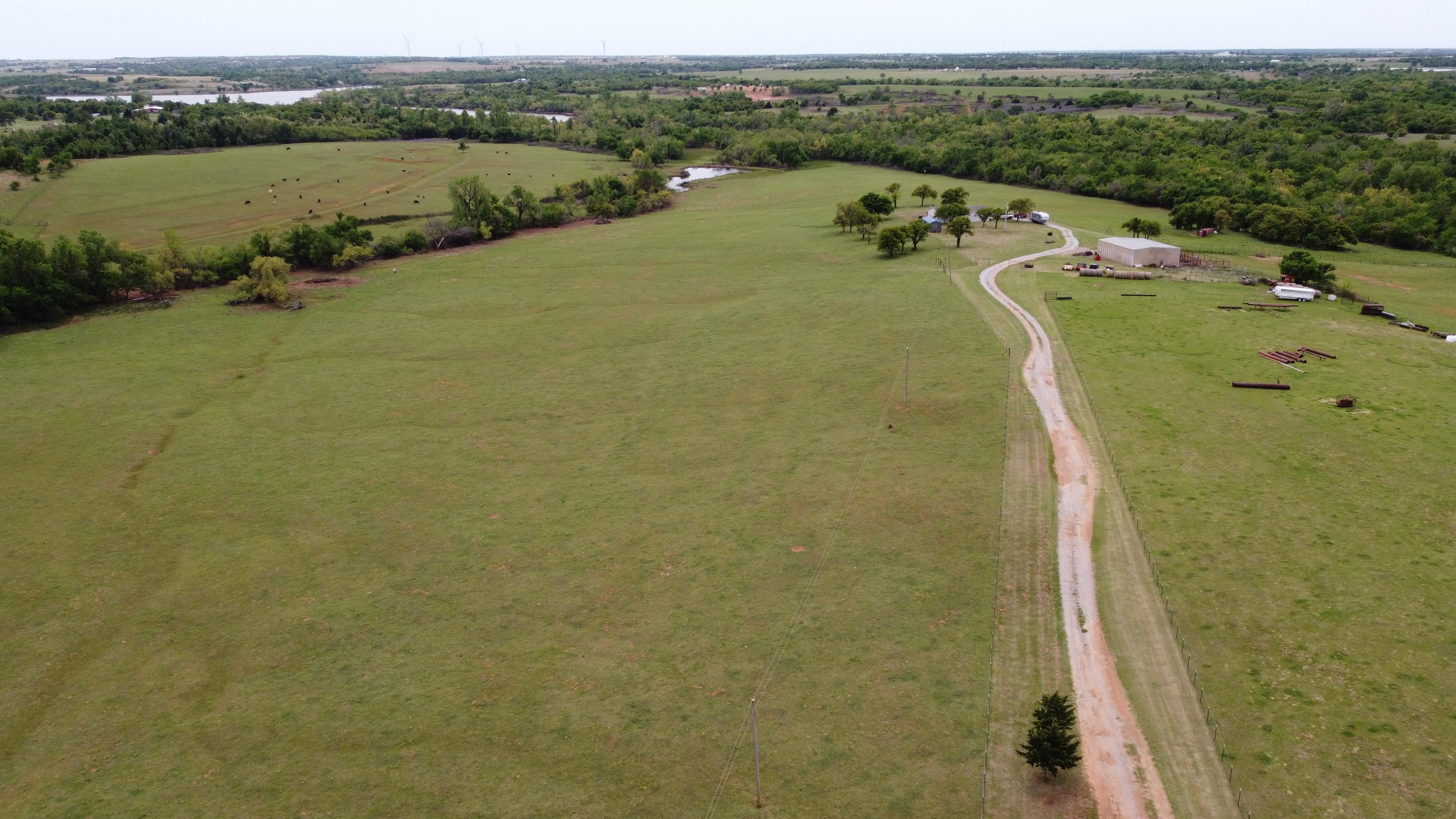 1001 County Road 1550, Rush Springs, OK 73082 MLS 36887 Land and Farm