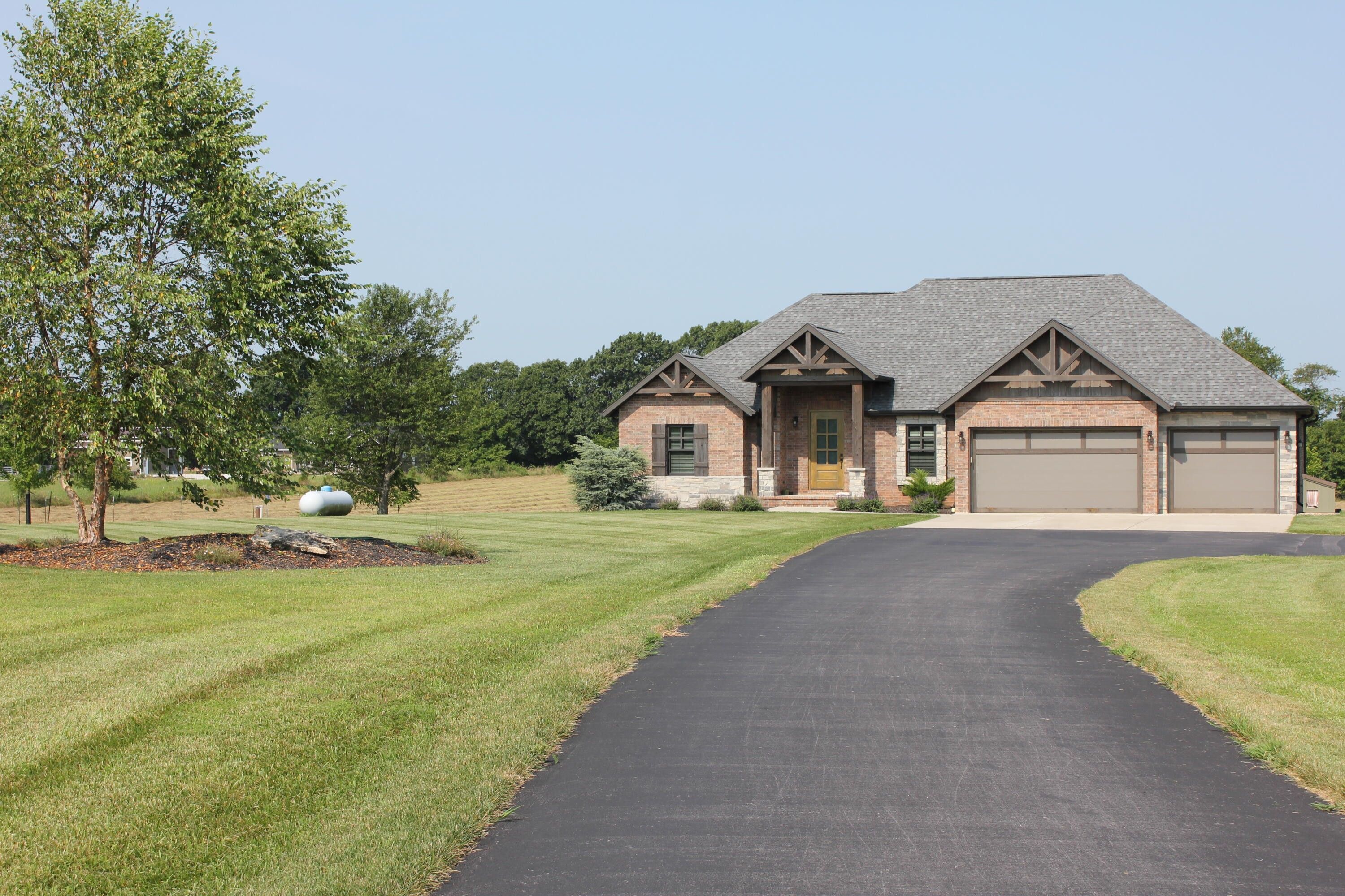 10 Acres, 1439 Robinson Road, Clever, MO 65631 Land and Farm