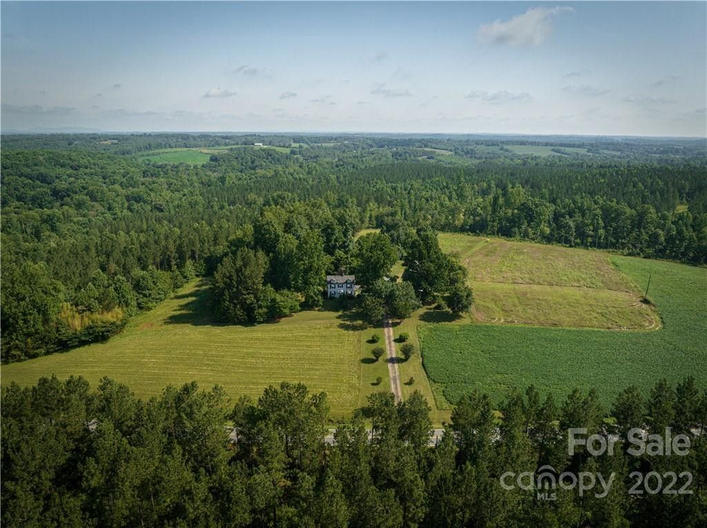 220.62 Acres, 3964 Boggs Road, Claremont, NC 28610 Land and Farm