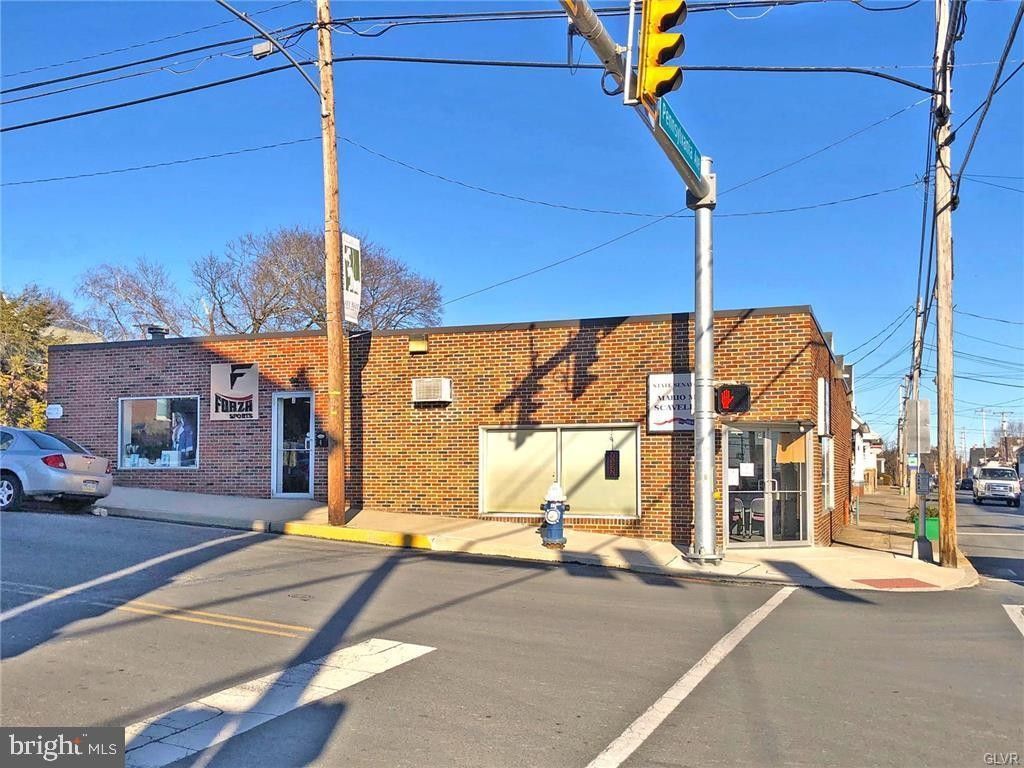 0.12 Acres, 2 N ROBINSON AVENUE, Pen Argyl, PA 18072 Land and Farm