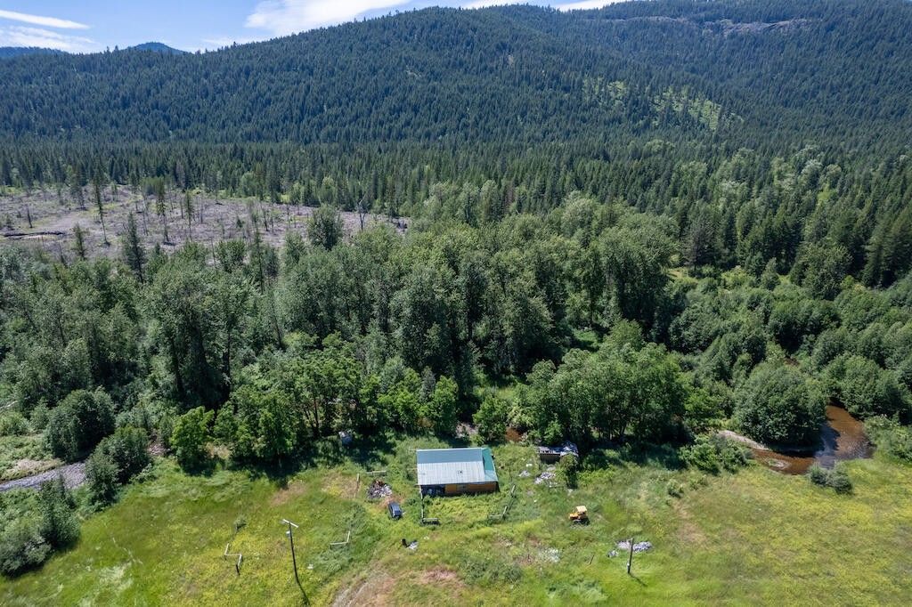 20 Acres, 2686 HALL CREEK RD, Inchelium, WA 99138 Land and Farm