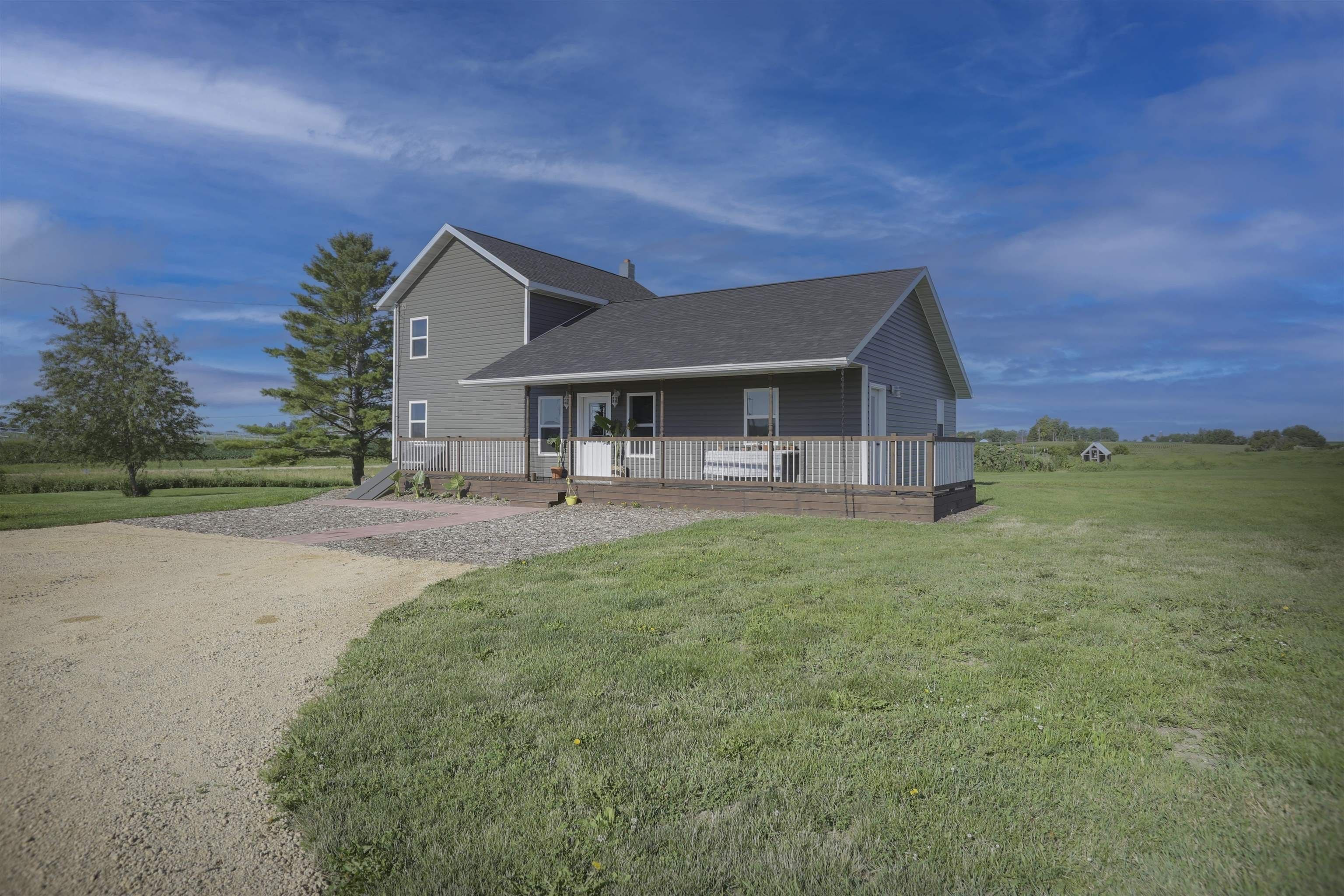 8 Acres, 15564 W Fisher, Lena, IL 61048 Land and Farm