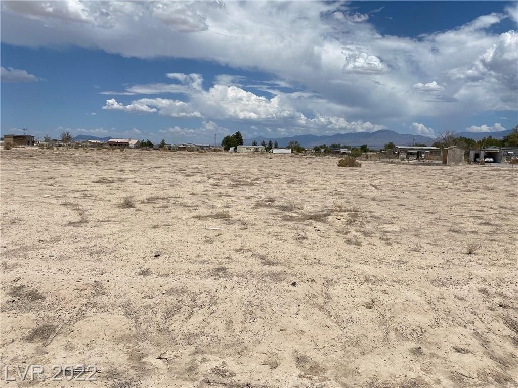 1.01 Acres, 2390 Jayme Street, Pahrump, NV 89048 Land and Farm
