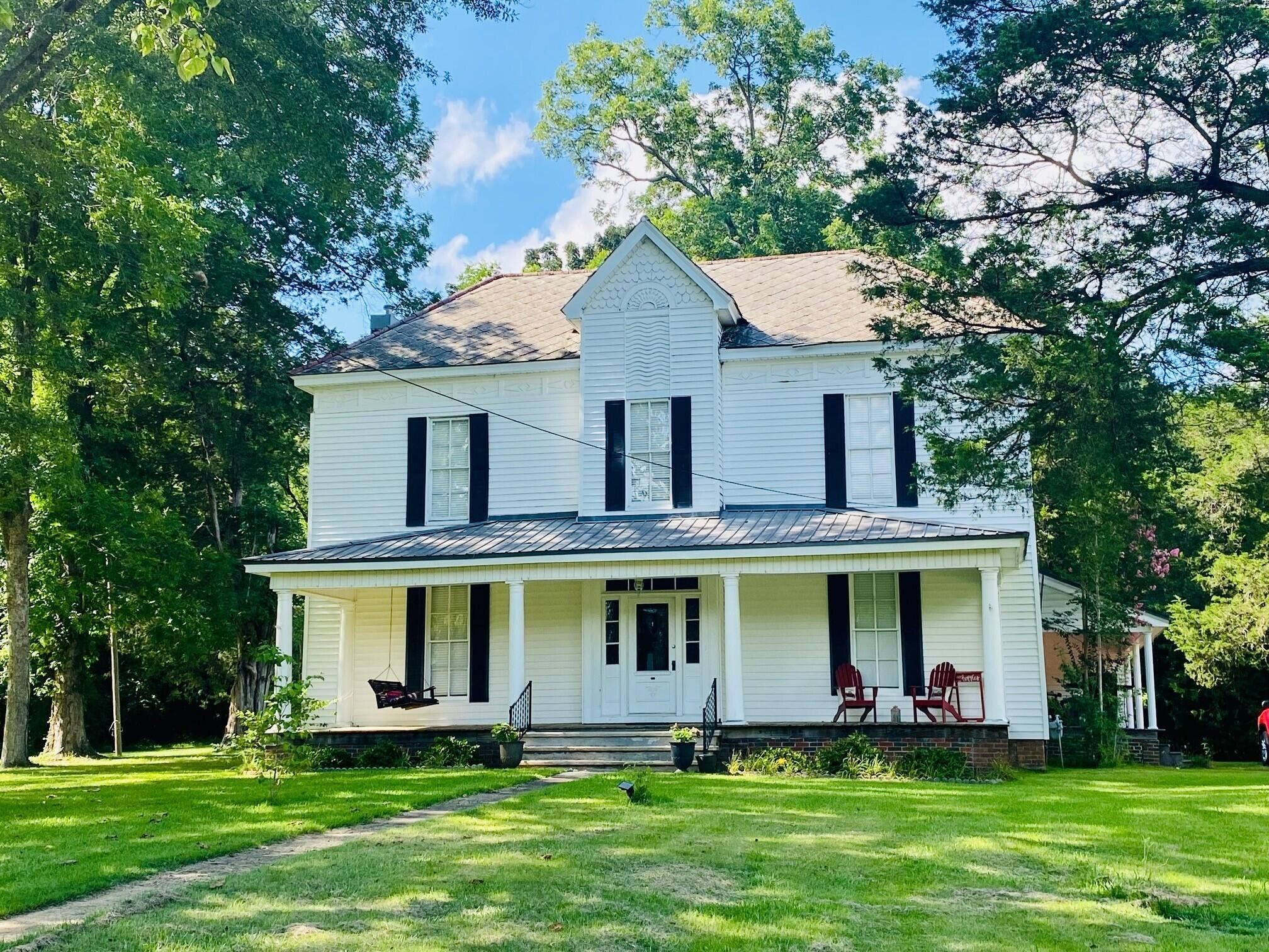 3.89 Acres, 407 W Main, Blue Mountain, MS 38610 Land and Farm