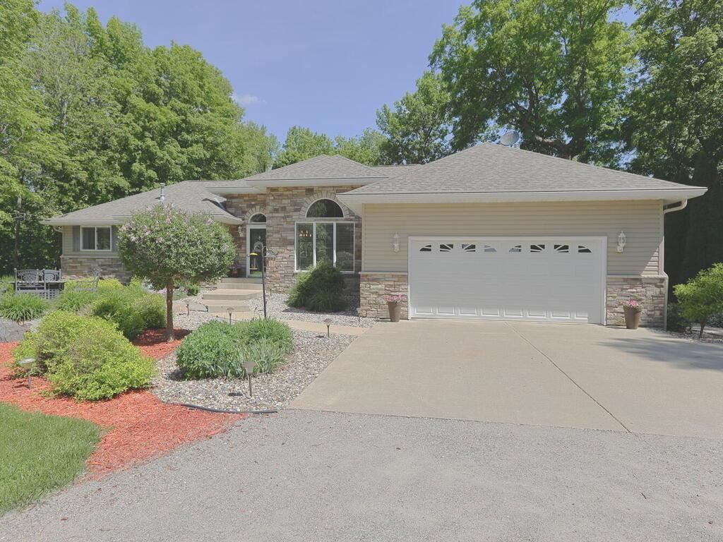 3.2 Acres, 4698 Castle Circle, Lester Prairie, MN 55354 Land and Farm