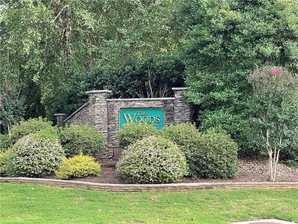 0.84 Acres, 118 Woods Drive, West Union, SC 29696 Land and Farm