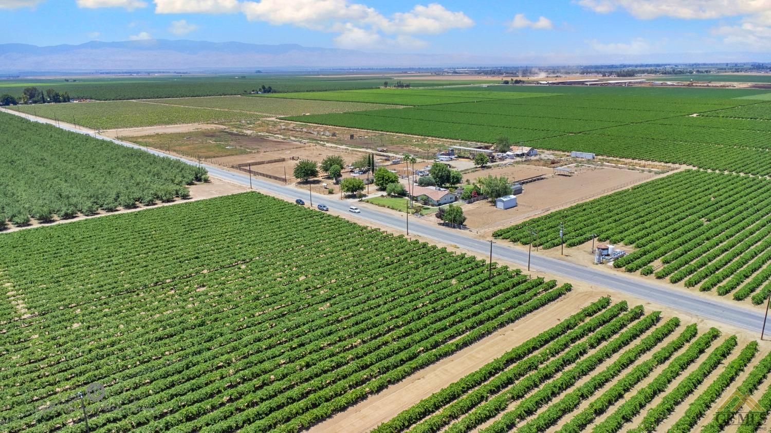 10408 S Fairfax Road, Bakersfield, CA 93307 MLS 202209295 Land and