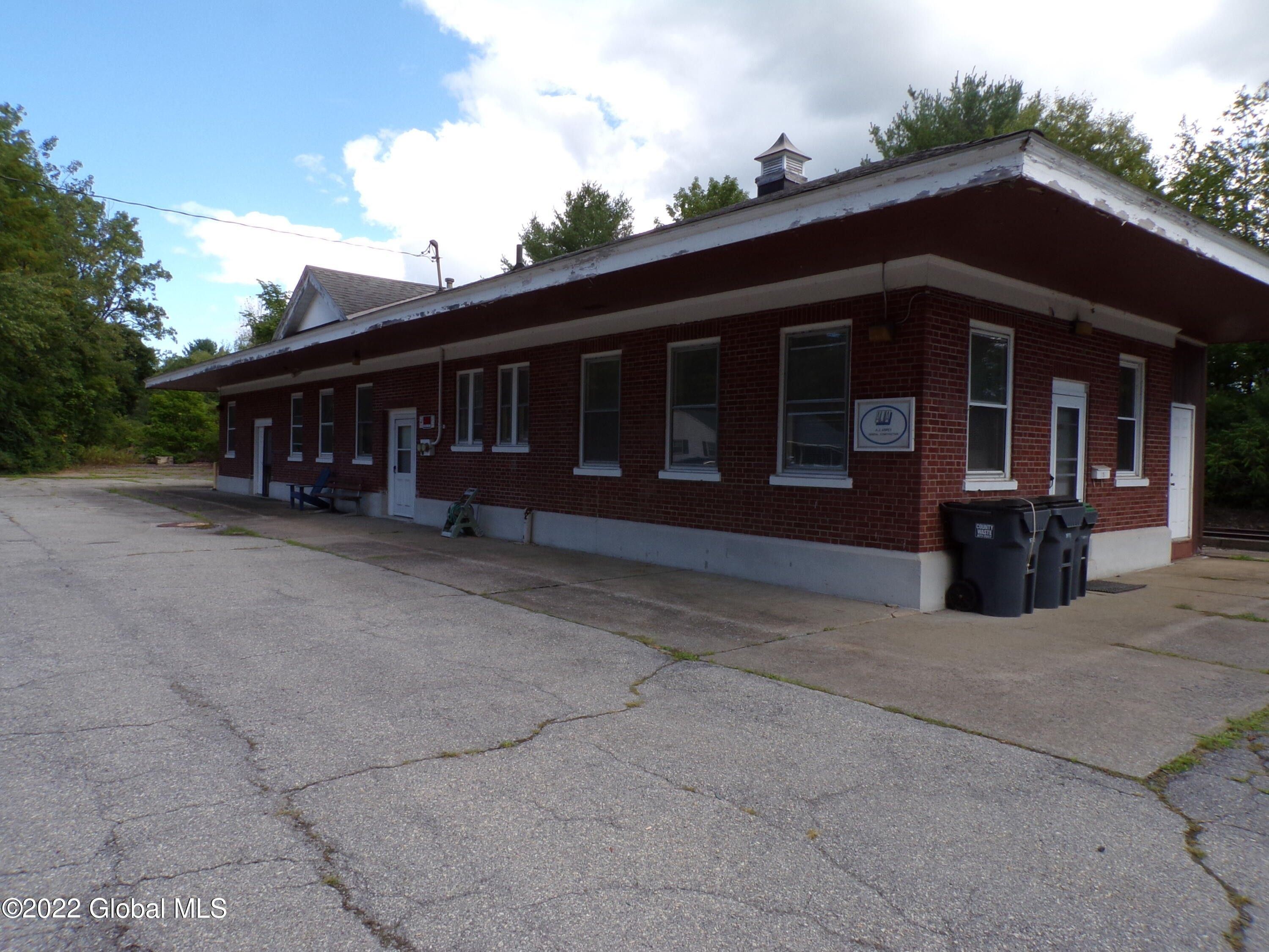 20 Acres, 112 Columbia Avenue, Ballston Spa, NY 12020 Land and Farm