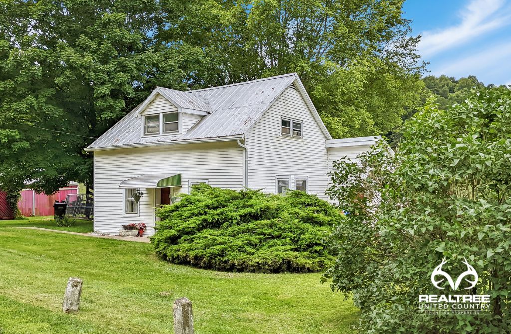 2733 Erwin Hollow Rd, Jackson, OH 45640 Land and Farm