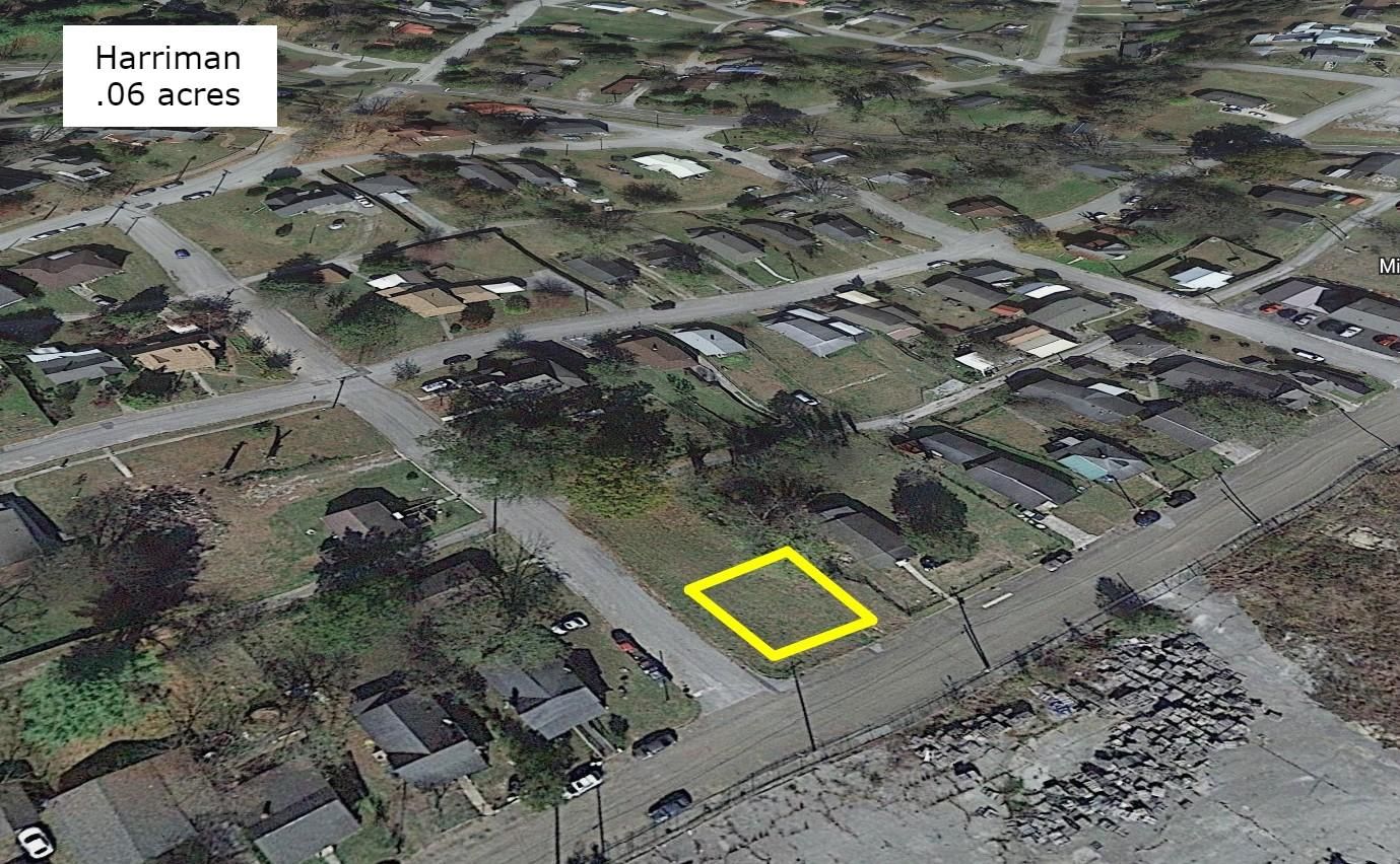 0.06 Acres, 706 Siluria St, Harriman, TN 37748 Land and Farm