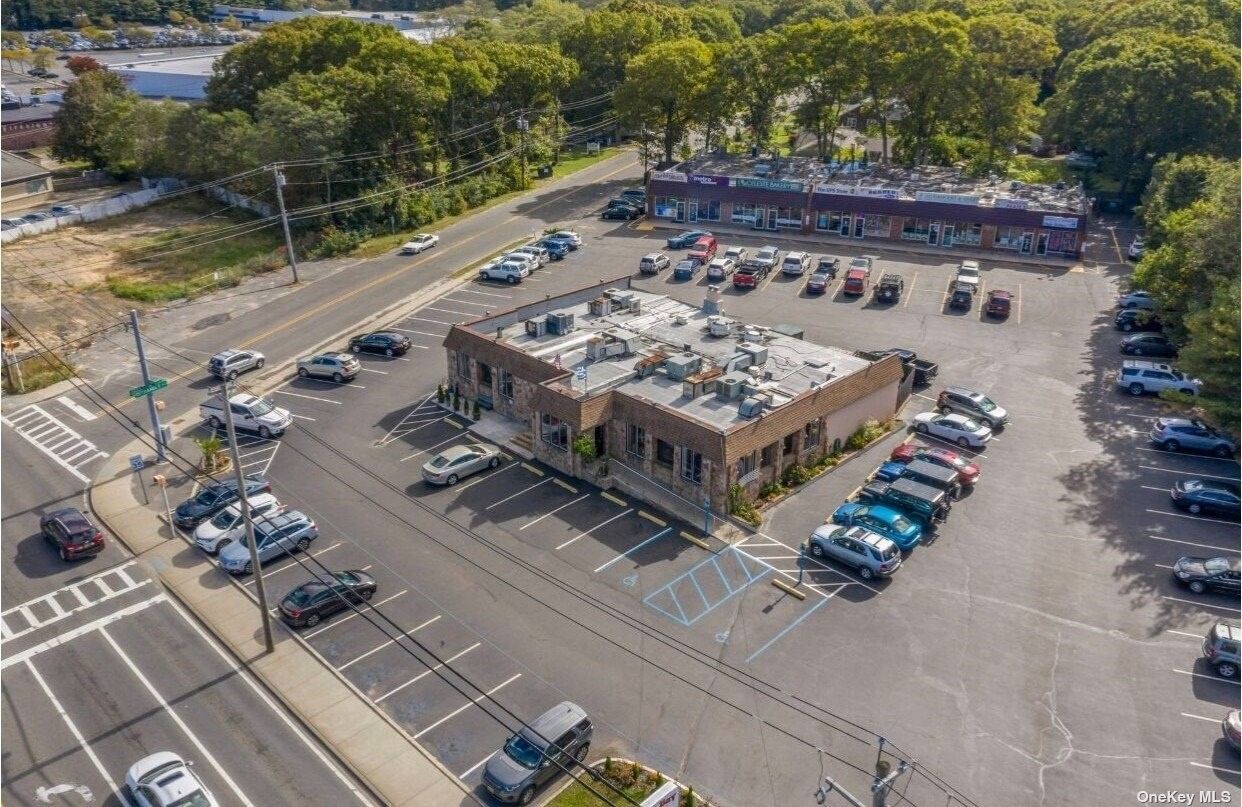 0.61 Acres, 871 E Old Country Cr58 Road, Riverhead, NY 11901 Land and