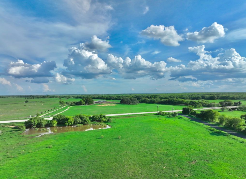 15 Acres, 8140 Texas 97, Pleasanton, TX 78064 Land and Farm