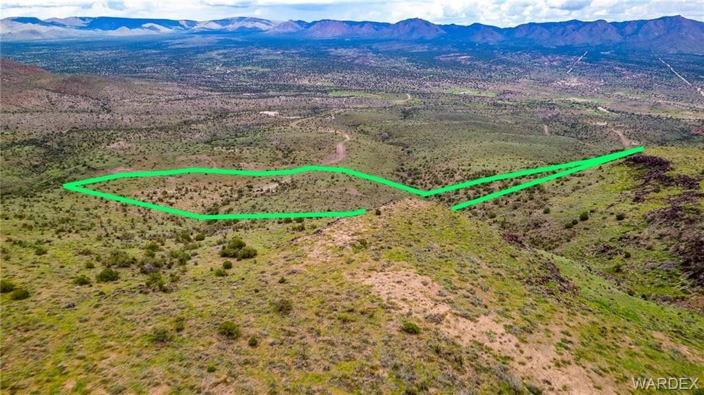 39 Acres, 000 E Outlaw Canyon Road, Kingman, AZ 86401 Land and Farm