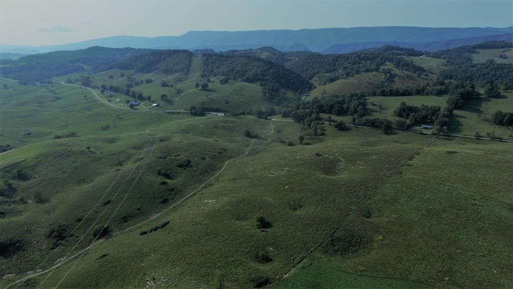 322 Acres, Valley Road, Saltville, VA 24370 Land and Farm