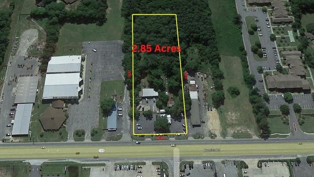 2.85 Acres, 2703 Bemiss Rd, Valdosta, GA 31602 Land and Farm