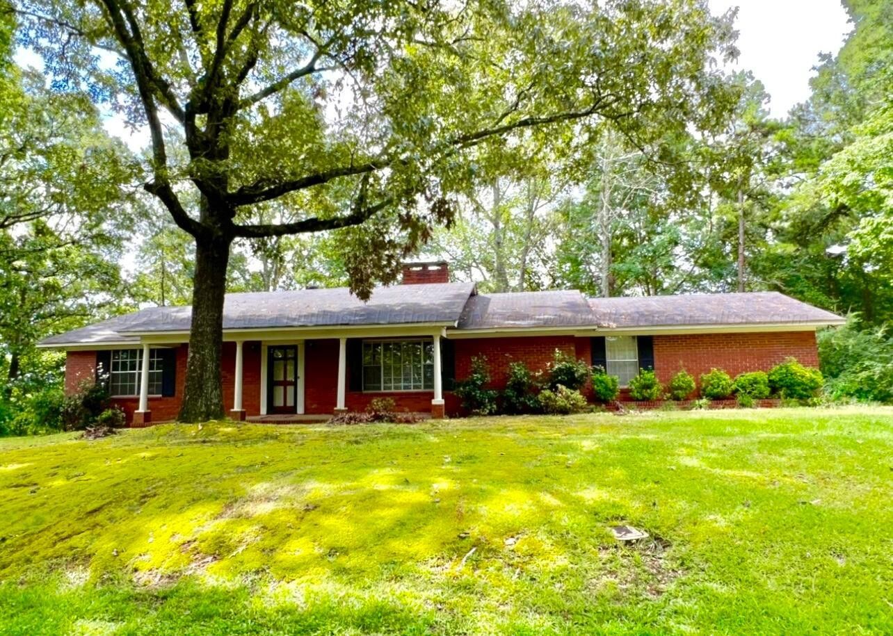 4.2 Acres, 390 6TH Ave, Guin, AL 35563 Land and Farm