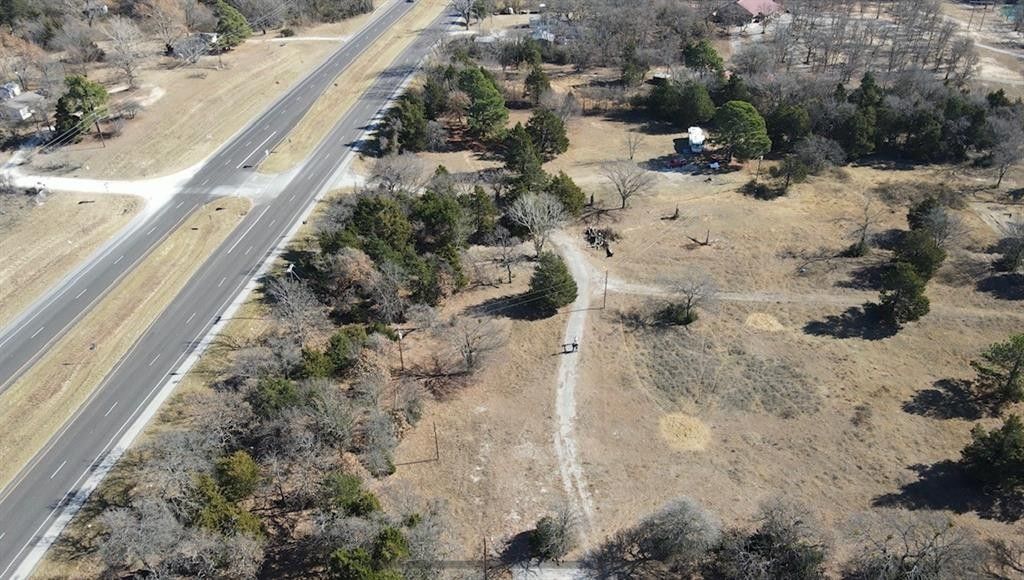 9.93 Acres, 8646 E Hwy 82 Highway, Gainesville, TX 76240 Land and Farm