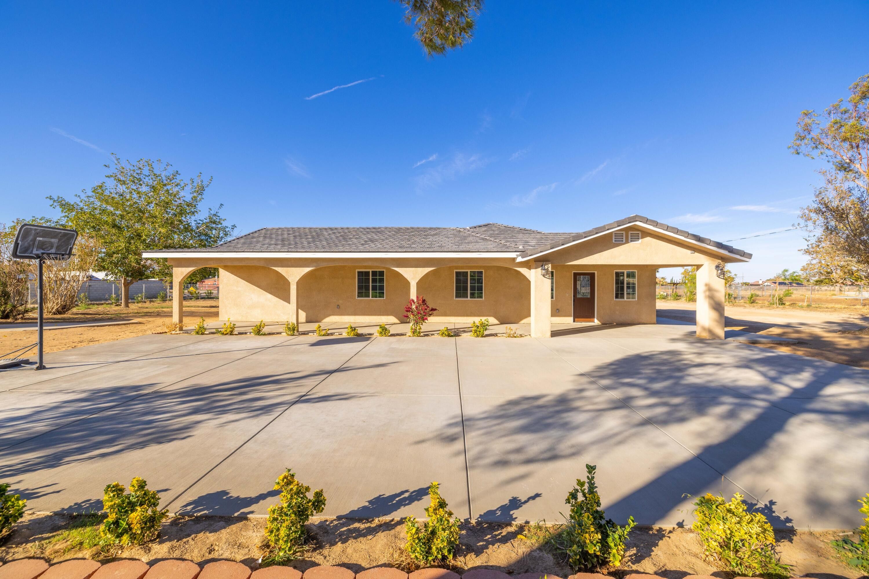 2.5 Acres, 2607 W Avenue M4, Palmdale, CA 93551 Land and Farm