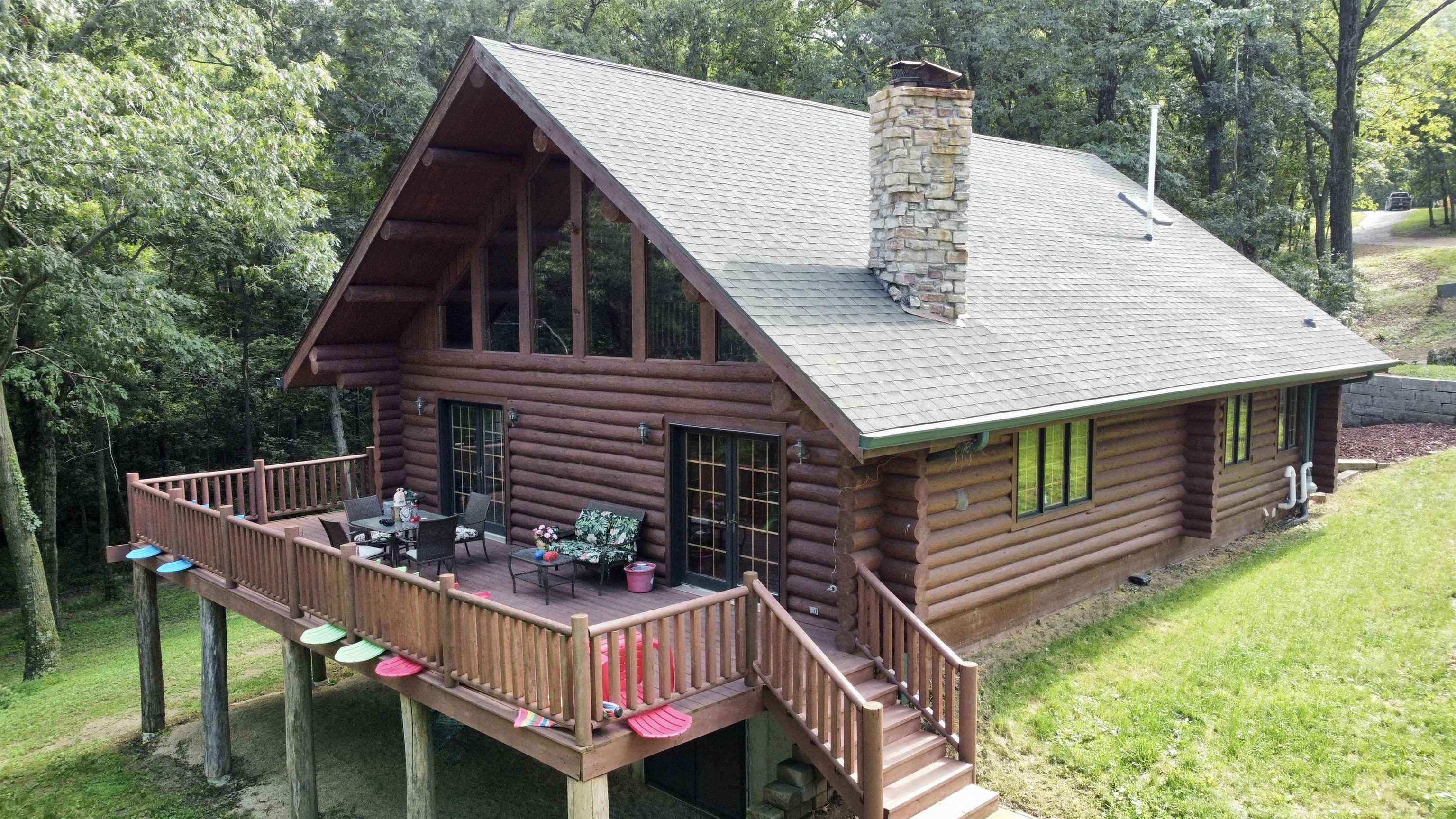 8 Acres, 991 Elizabeth Scales Mound, Elizabeth, IL 61028 Land and Farm