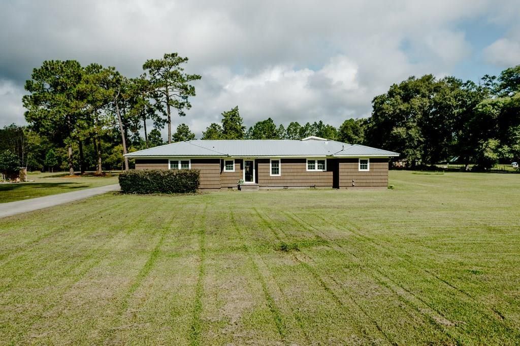 2.98 Acres, 390 Douglas Hwy, Hazlehurst, GA 31539 Land and Farm