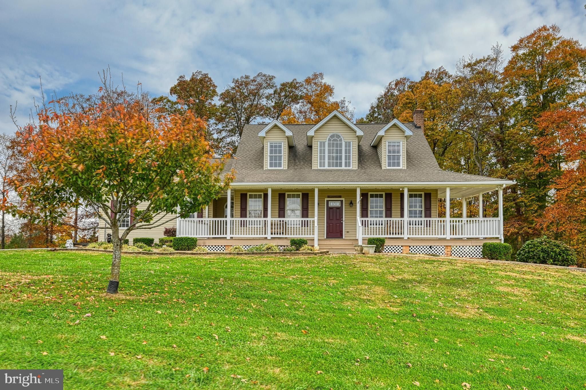 12.89 Acres, 570 MEEKS LANE, Kents Store, VA 23084 Land and Farm