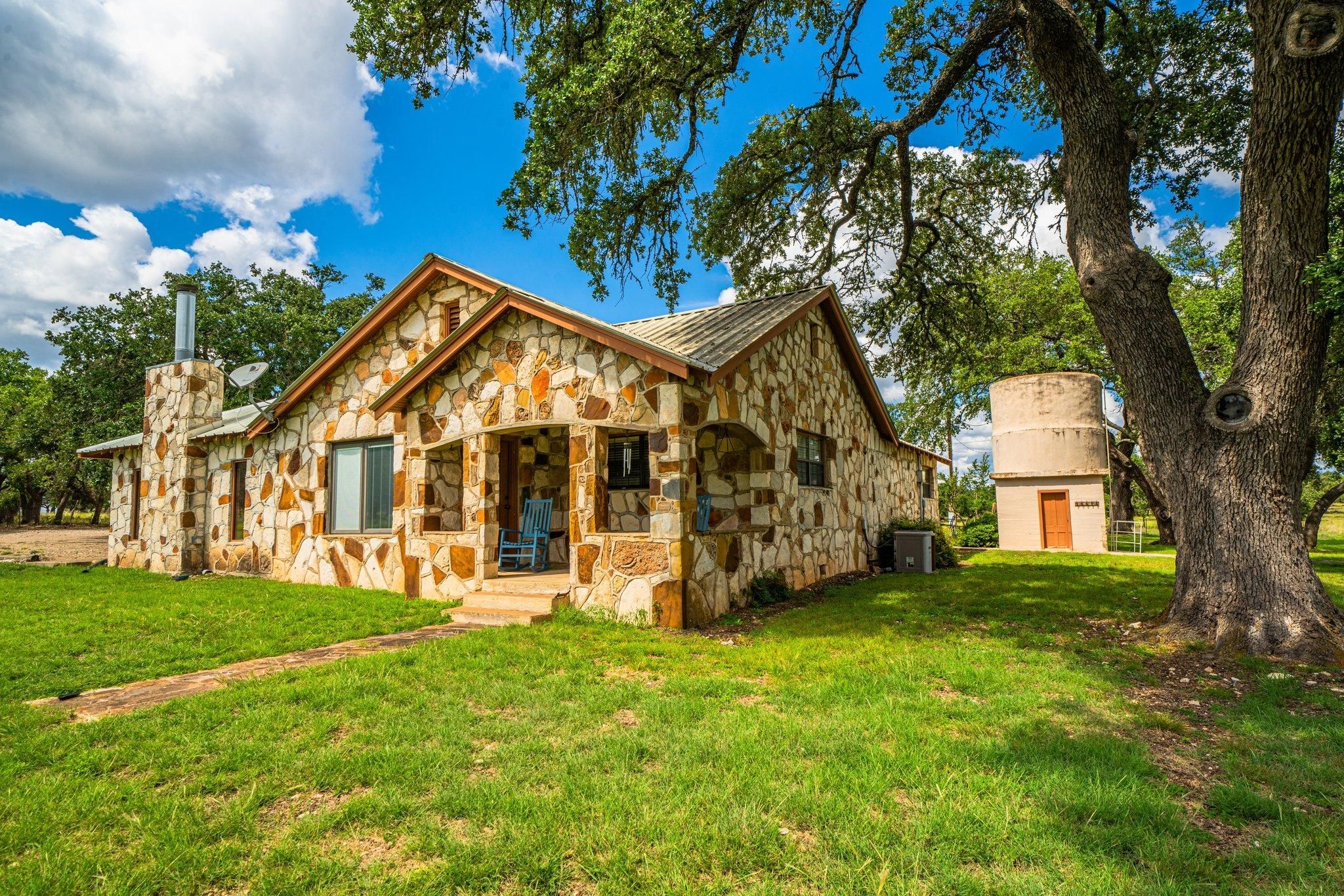 1376 Legacy Oaks Drive, Harper, TX 78631 MLS 86175 Land and Farm