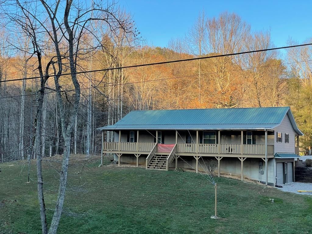 0.75 Acres, 155 NE Stewart Rd., Pall Mall, TN 38577 Land and Farm