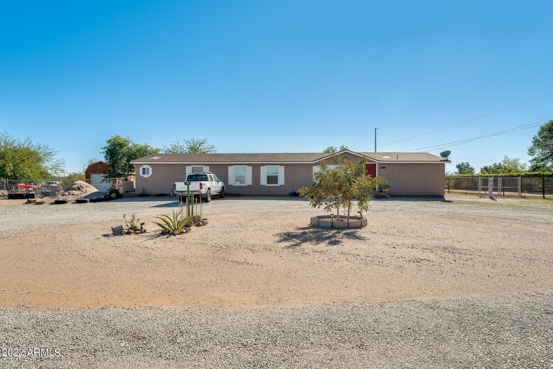 1.25 Acres, 23145 W LONE MOUNTAIN Road, Wittmann, AZ 85361 Land and Farm