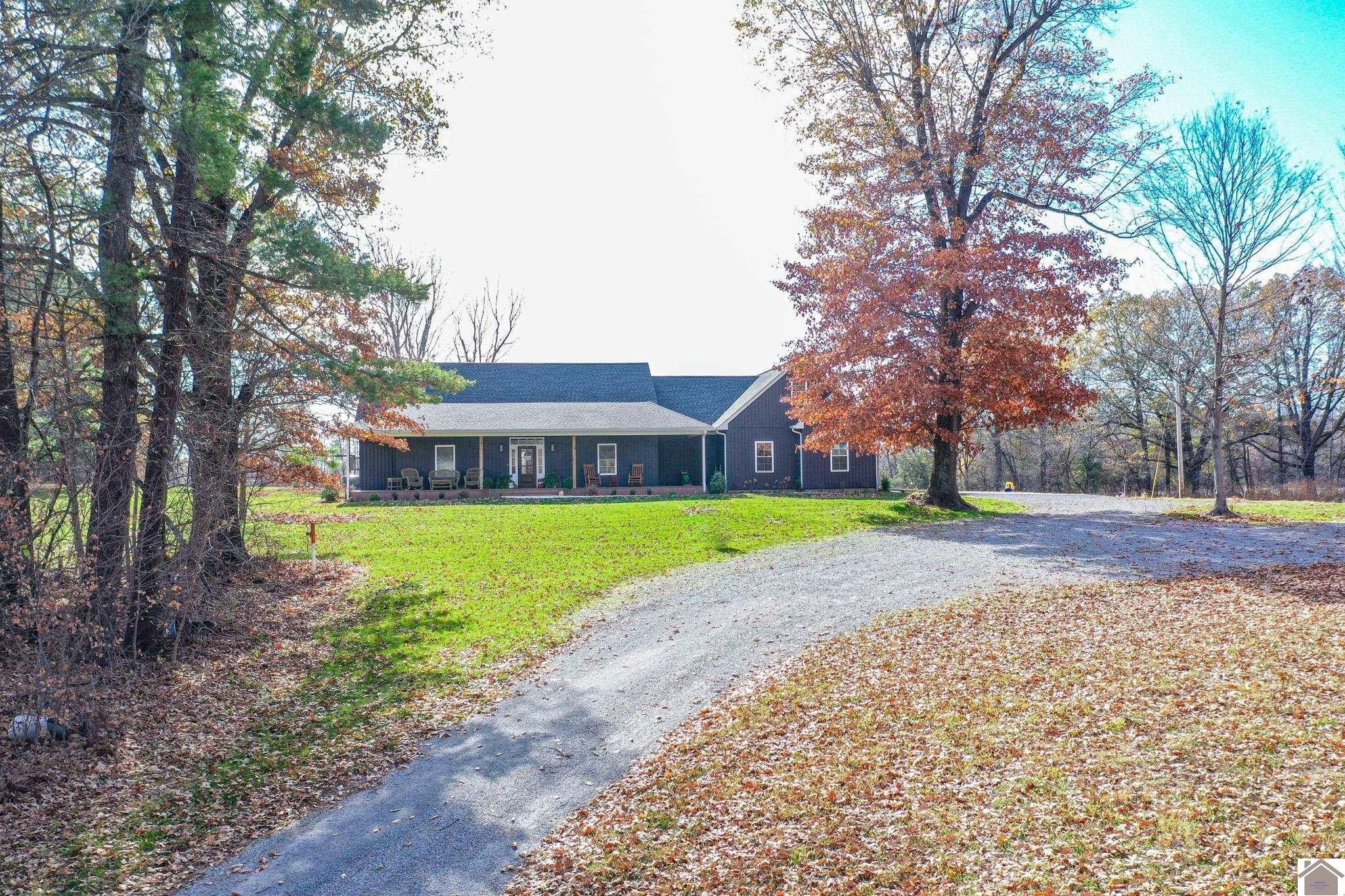 8 Acres, 198 County Road 1048, Bardwell, KY 42023 Land and Farm