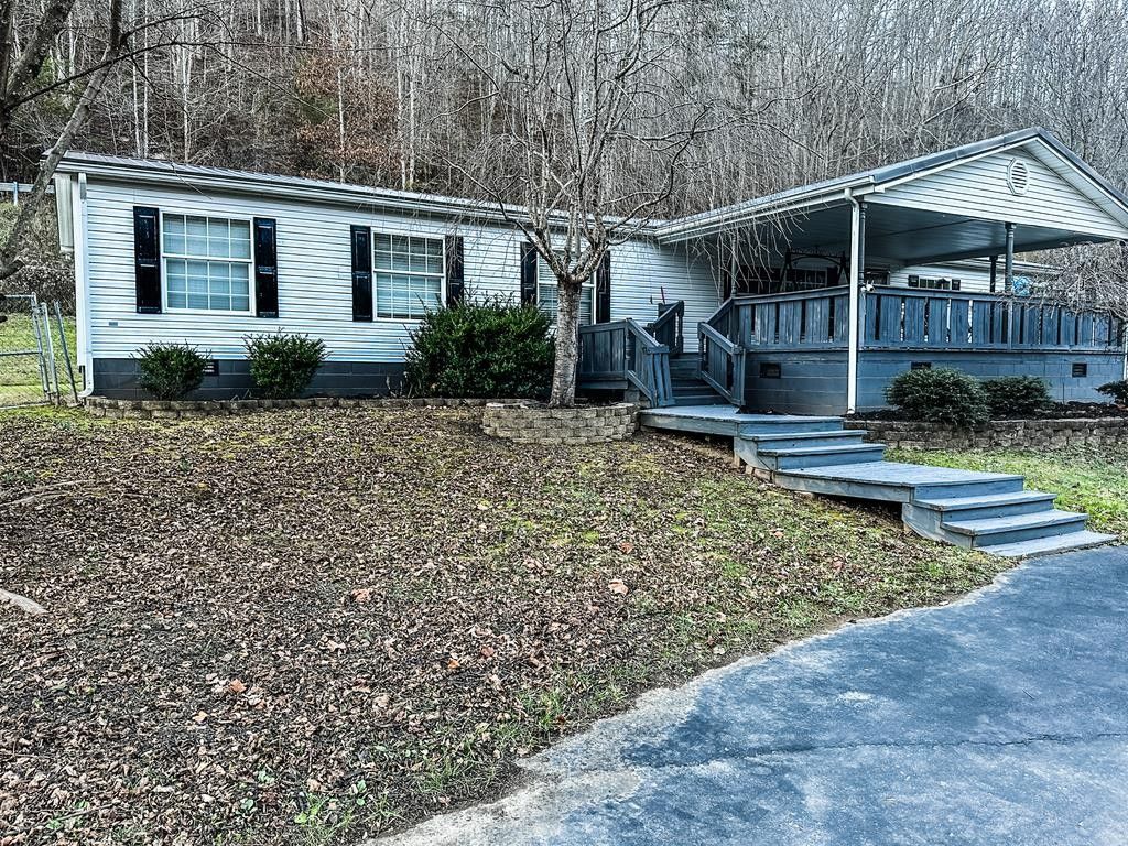 2 Acres, 2570 KY Route 1750, East Point, KY 41216 Land and Farm