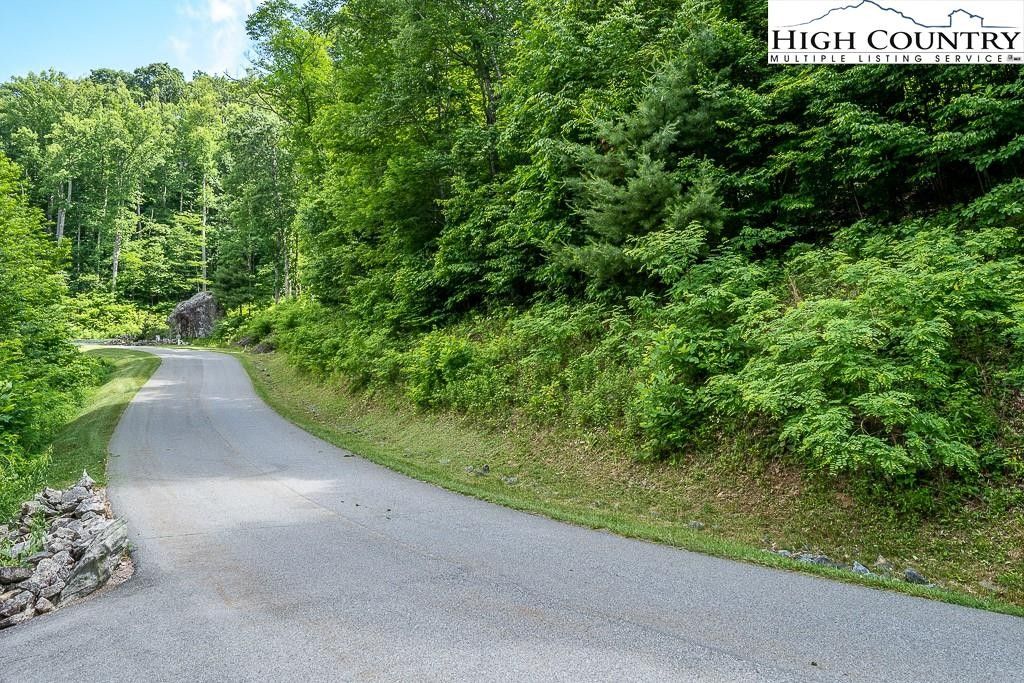 1.98 Acres, 172 HumpView Trail, Banner Elk, NC 28604 Land and Farm