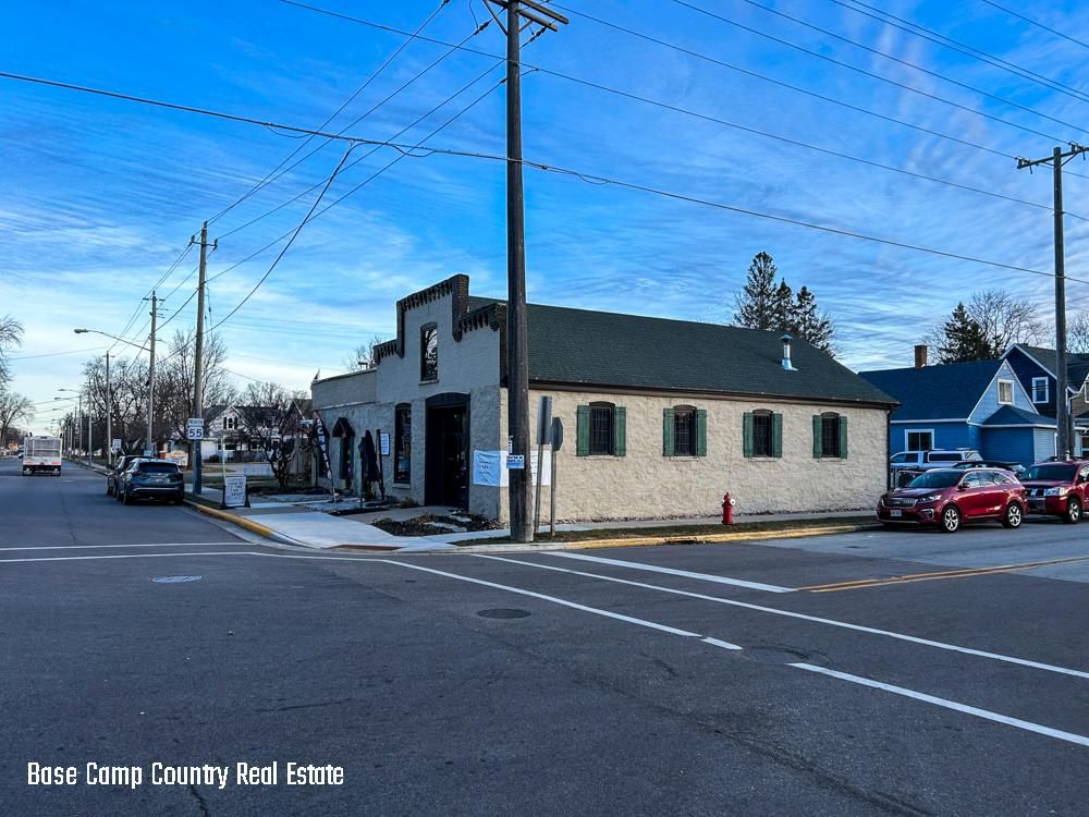 0.13 Acres, 406 N Main St, Seymour, WI 54165 Land and Farm