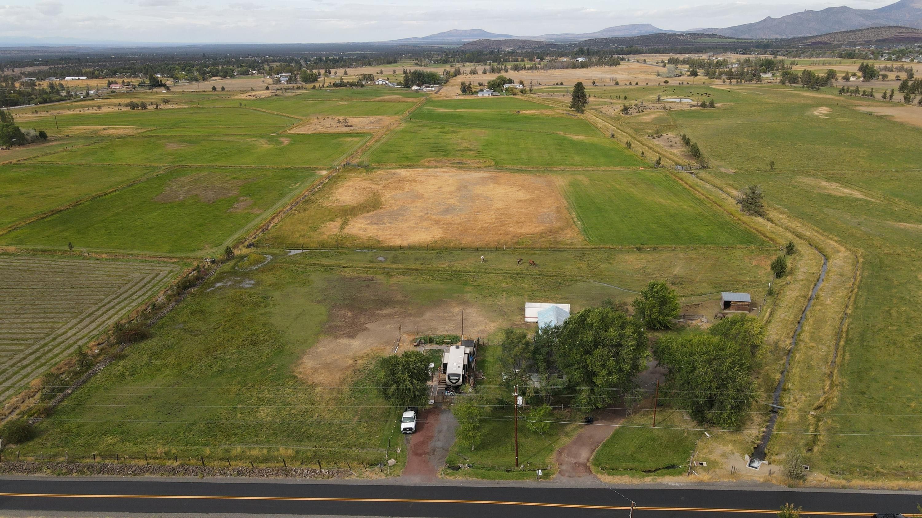 3 Acres, 3025 NW Hemlock Avenue, Redmond, OR 97756 Land and Farm
