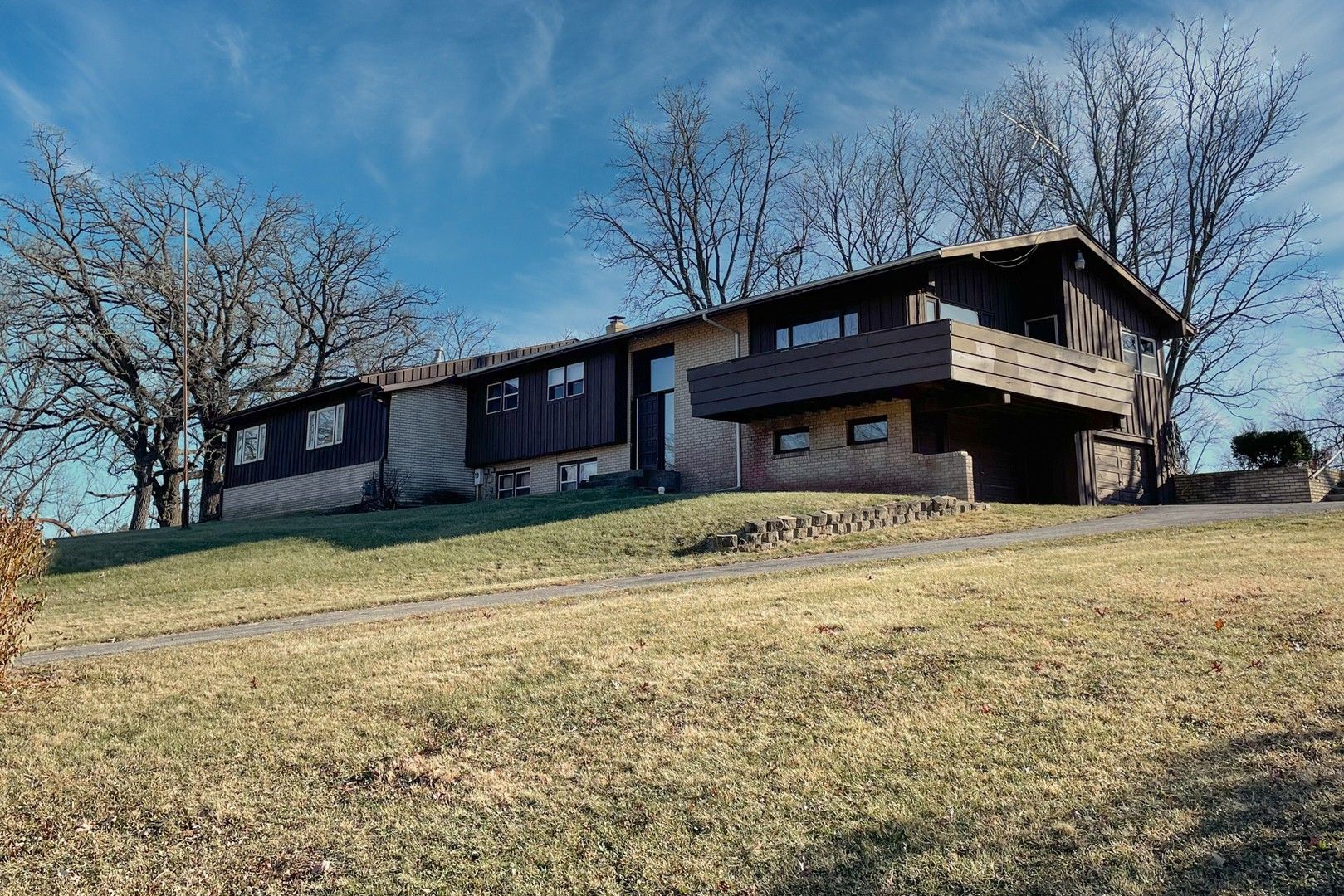 5 Acres, 5221 Rotary Road, Cherry Valley, IL 61016 Land and Farm