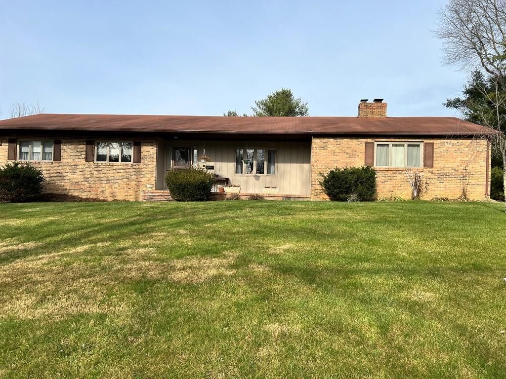 2.29 Acres, 406 Windsor Road, Rural Retreat, VA 24368 Land and Farm