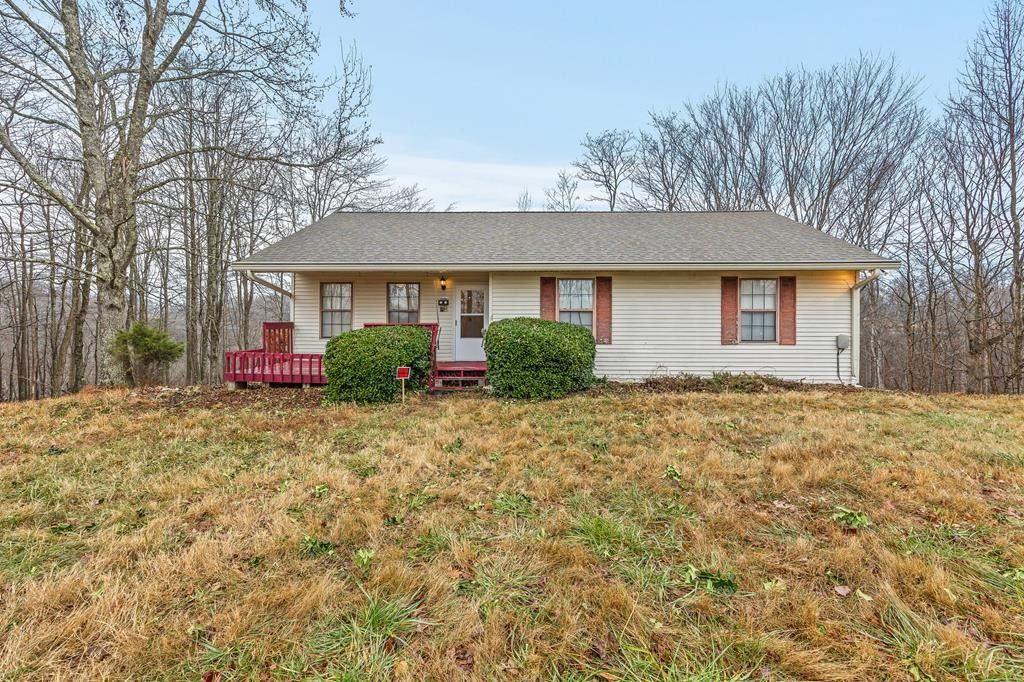 50 Acres, 12870 Nashville Highway, Baxter, TN 38544 Land and Farm