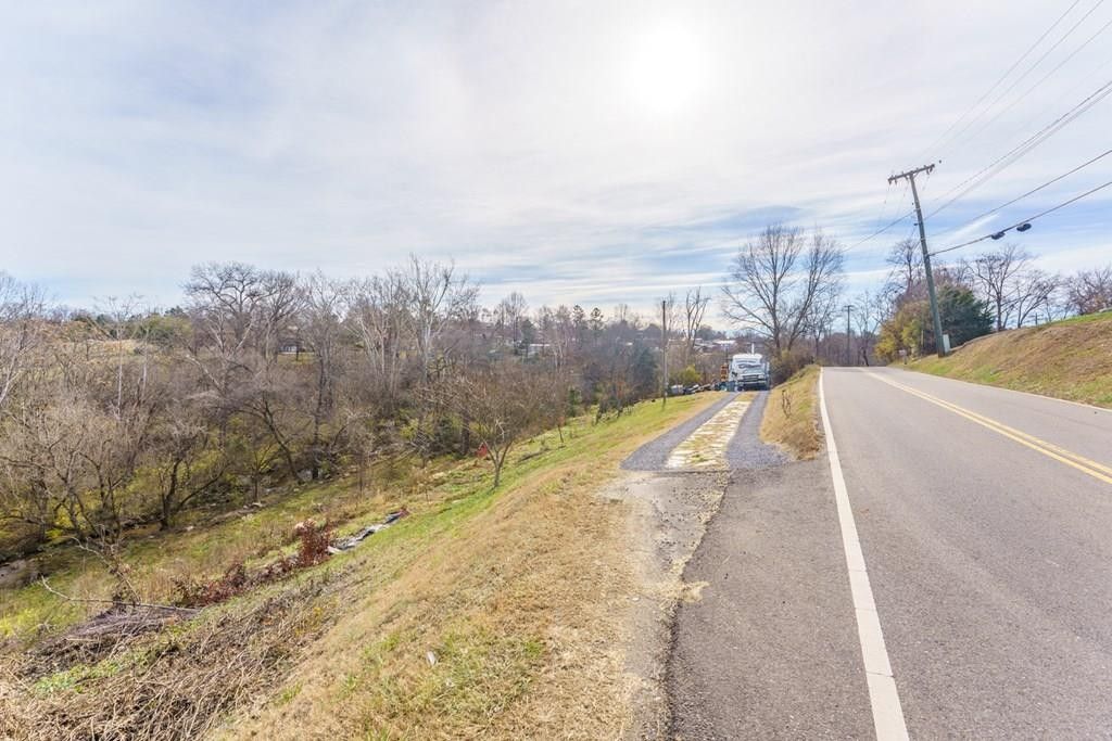 3.4 Acres, 2636 Shields Ferry Rd, Morristown, TN 37814 Land and Farm