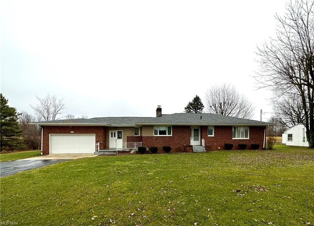 2 Acres, 3526 Hoagland Blackstub Road, Cortland, OH 44410 Land and Farm